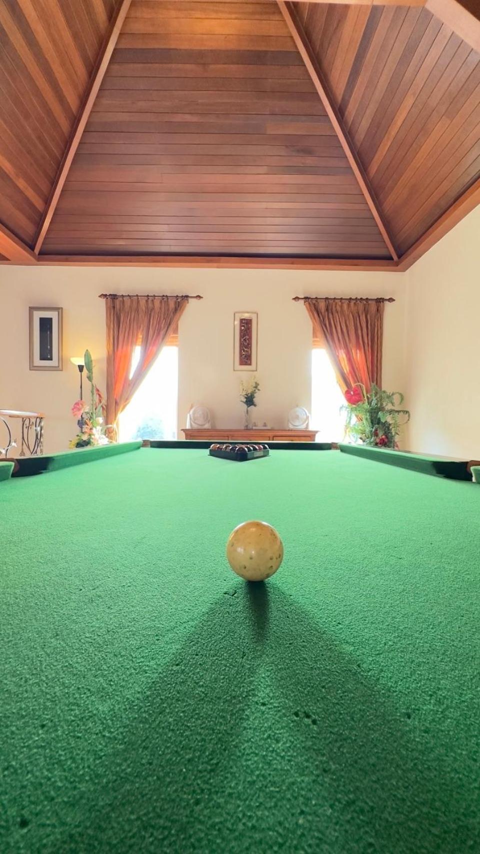 Villa Luxury & Huge Garden Pool Semi-4bed Near & Walking Street